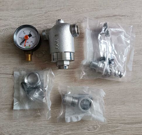 FAR-FA394412100 Фільтр самопромивний з манометром