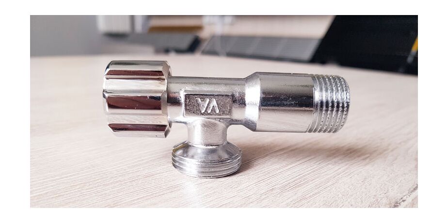 ALBERTONI C408681 Кран вентильный 3/4'х1/2'